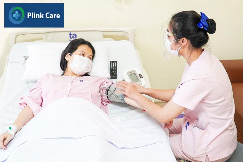 sản phụ được chăm sóc cẩn thận