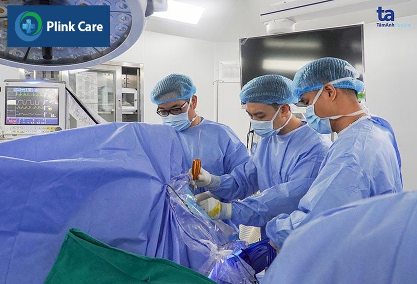 phẫu thuật chữa trật khớp vai