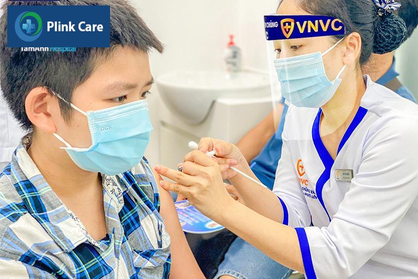 tiêm vắc xin ngừa bệnh