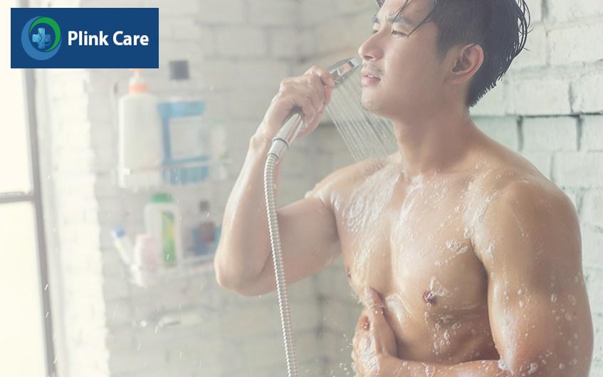 tắm rửa thường xuyên