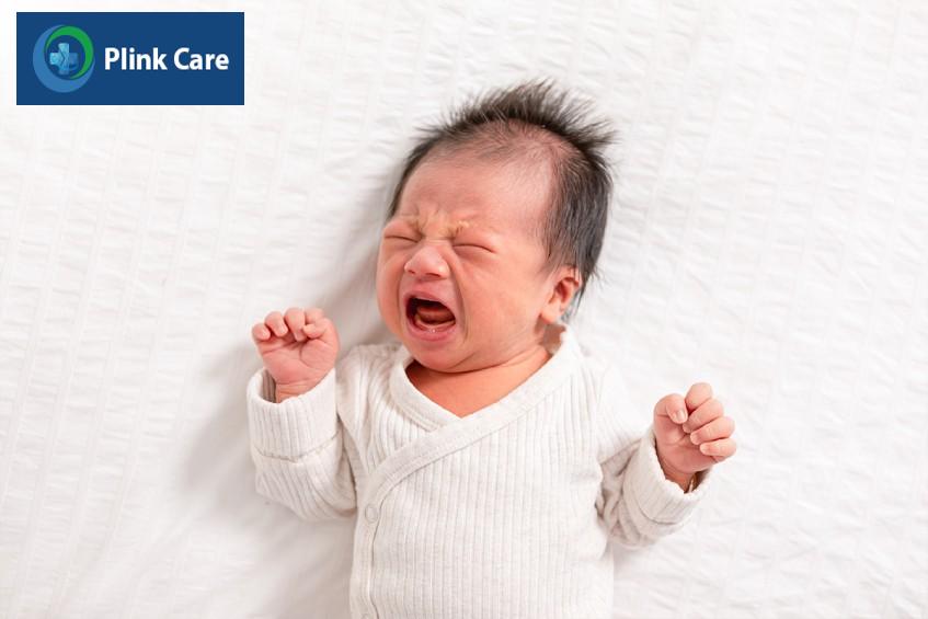 dấu hiệu nhận biết bé chưa ăn đủ