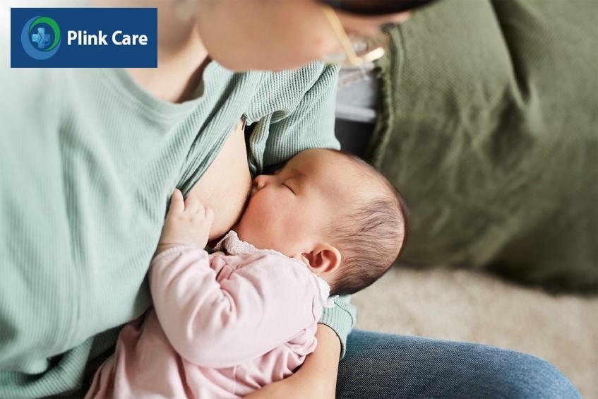Khi bé đã bú đủ, bé có thể ngủ thiết đi trong khi đang bú