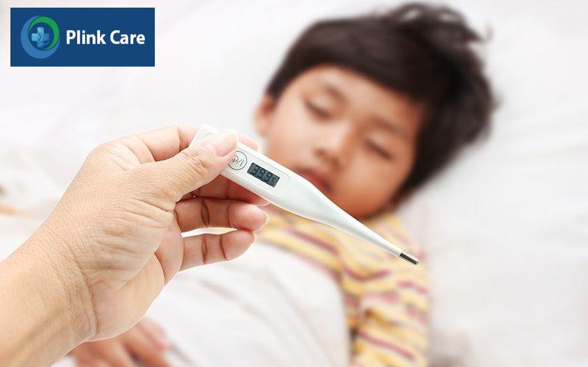 Trẻ sốt cao đột ngột do viêm màng não