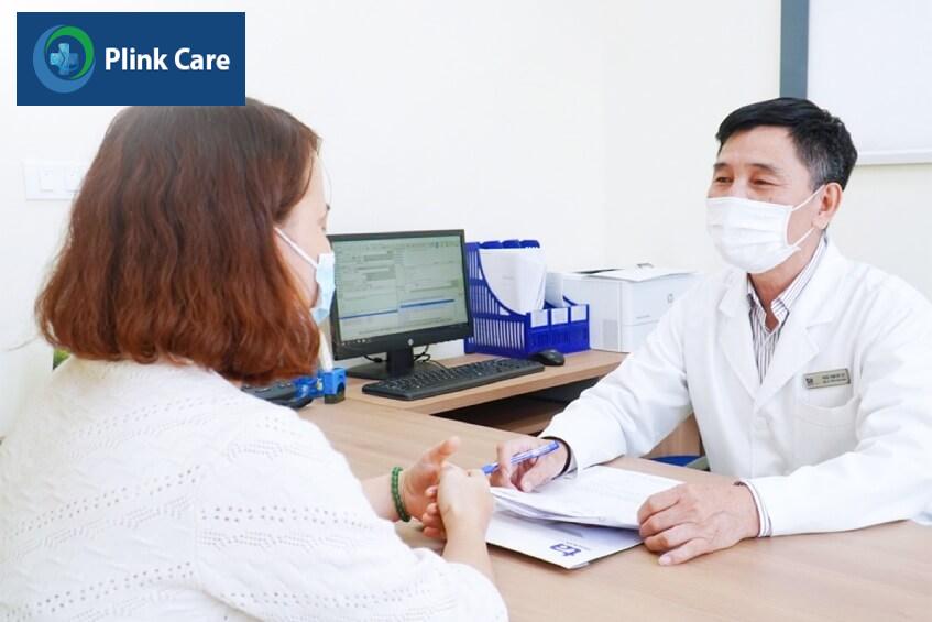 bác sĩ tư vấn ung thư tuyến giáp thể nhú