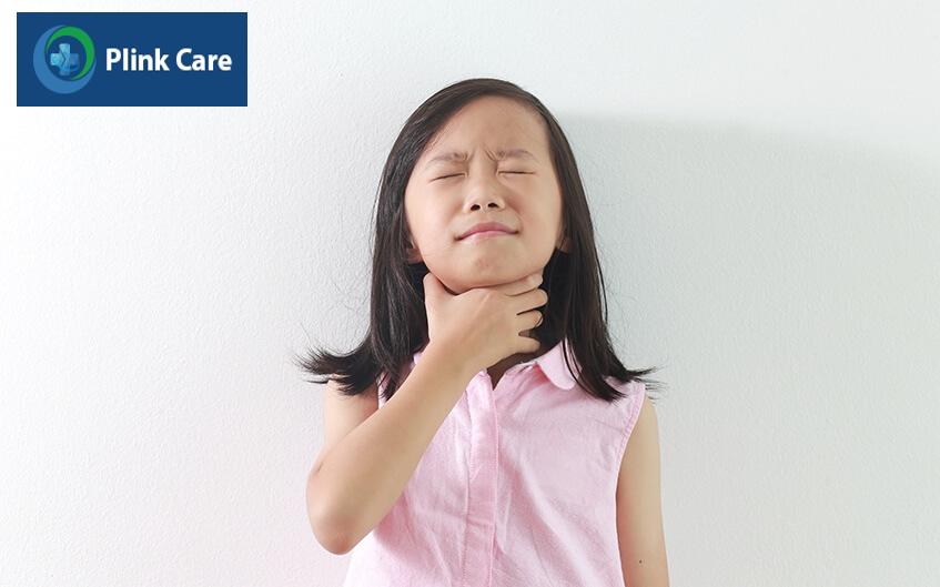 trẻ bị hóc dị vật đường thở ngày tết