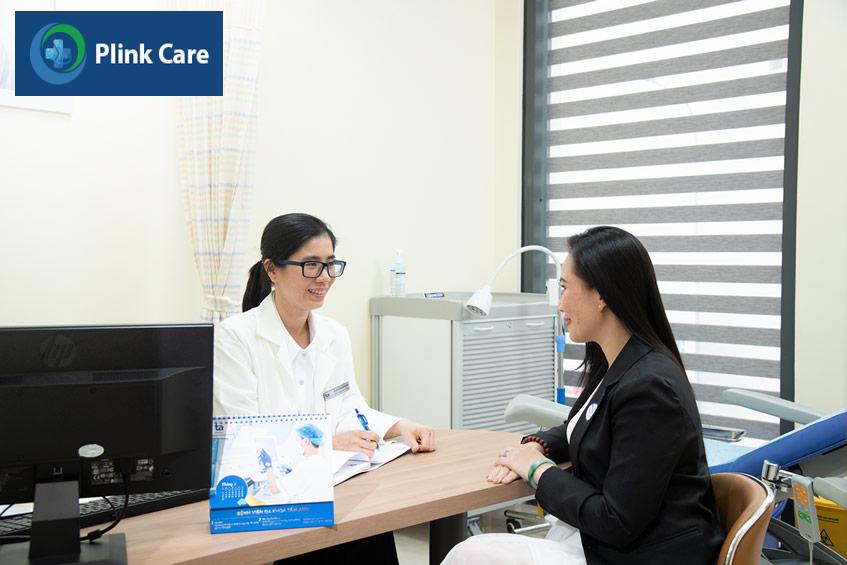 tái khám đúng hẹn với bác sĩ sản khoa