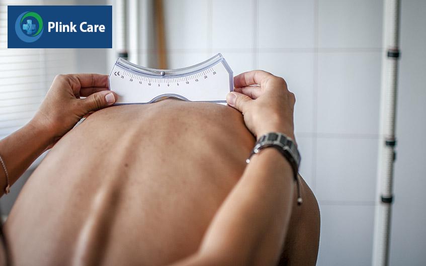 triệu chứng khi cột sống bị cong vẹo