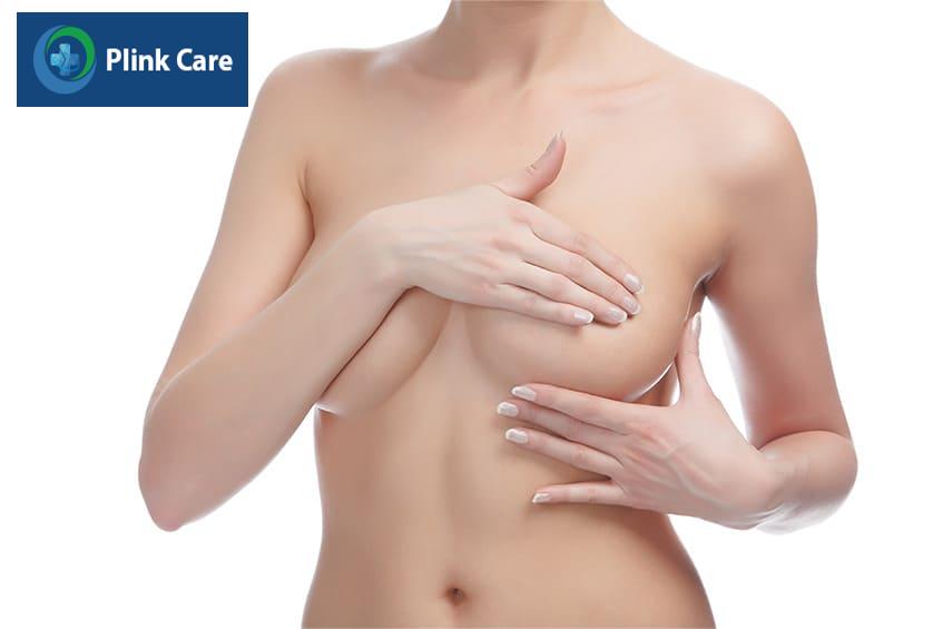 Đứng hoặc ngồi thẳng lưng
