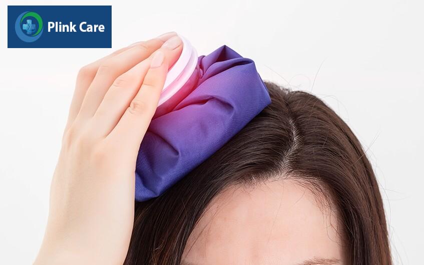 chườm đá giảm đau đầu căng cơ