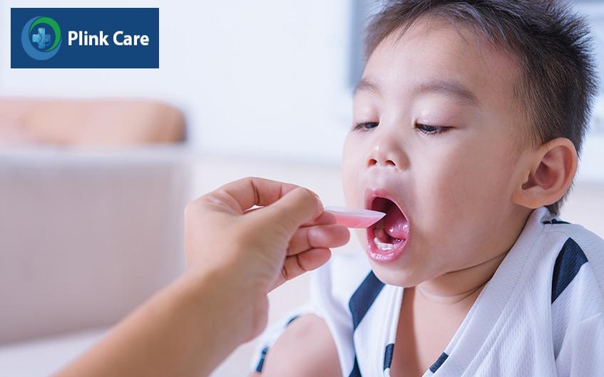 bố mẹ nên cho trẻ dùng thuốc hạ sốt