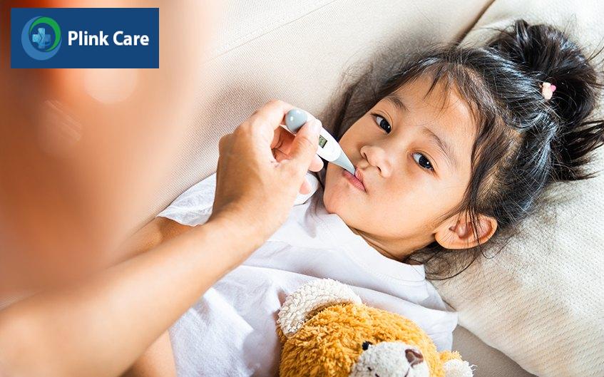 Trẻ bị tay chân miệng cần được chăm sóc và điều trị