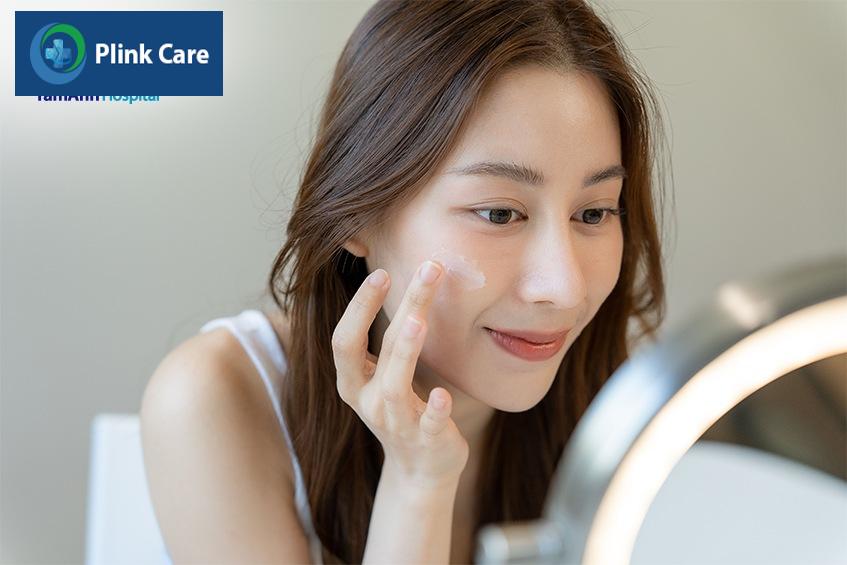 Kem trị nám có công dụng ức chế sự hình thành sắc tố melanin