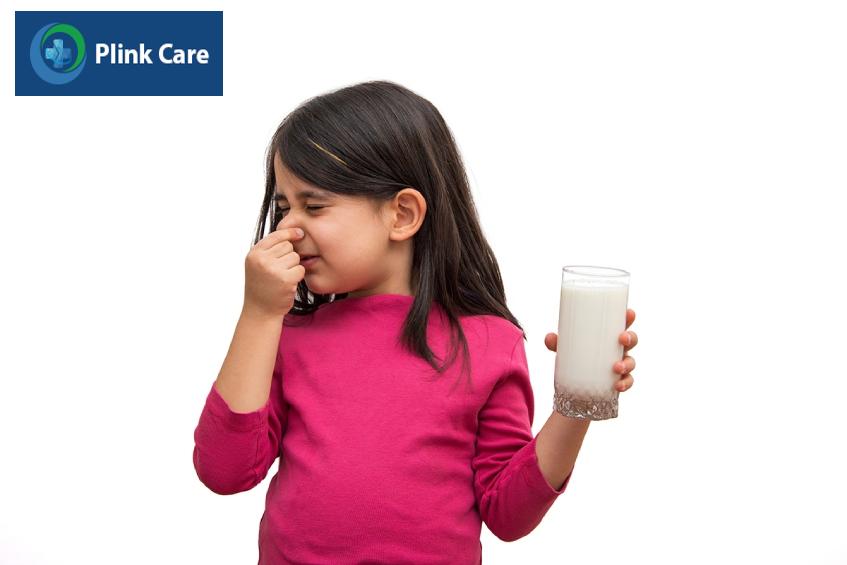 bảo quản sữa không đúng cách khiến sữa bị hư