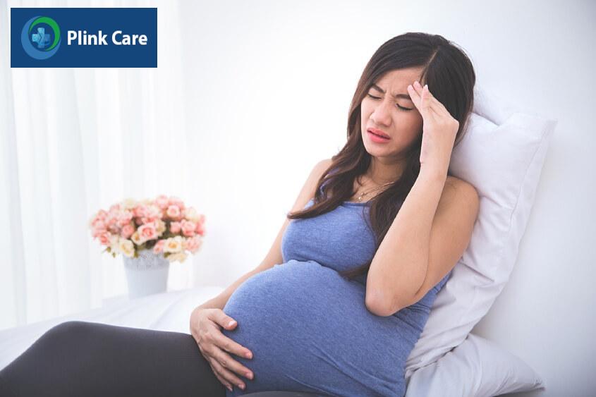 người mệt mỏi uể oải đau đầu