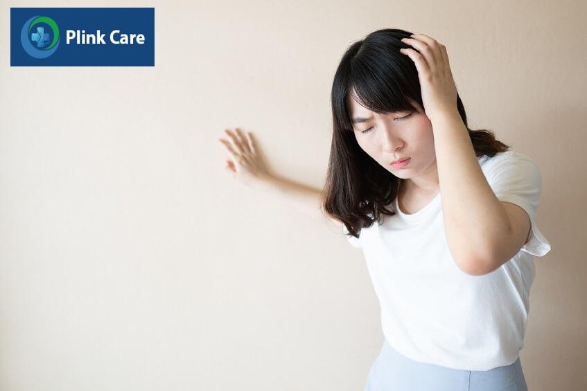 hiện tượng ngồi xuống đứng lên chóng mặt
