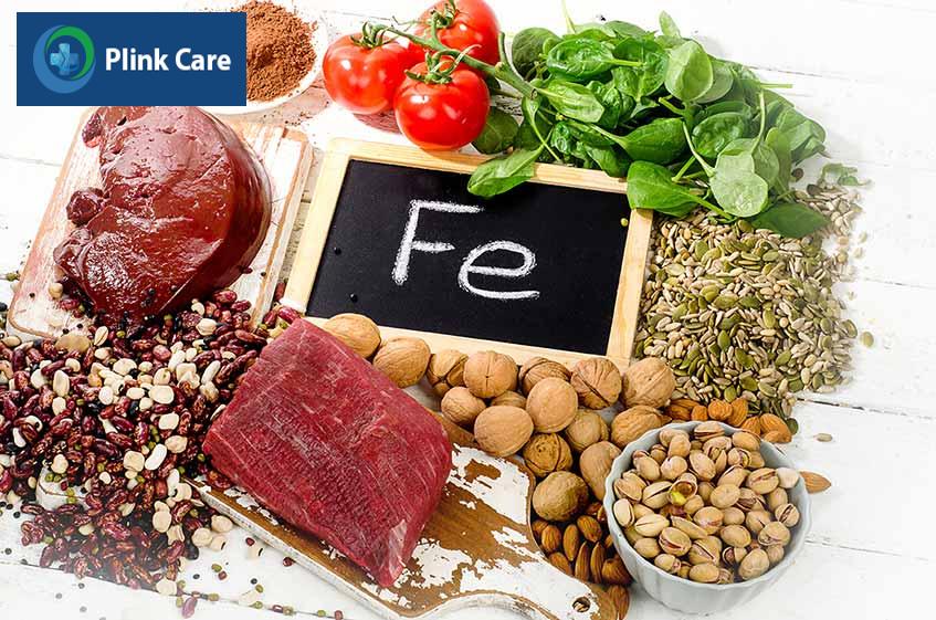 sắt có nhiều trong thịt bò, gan và rau xanh