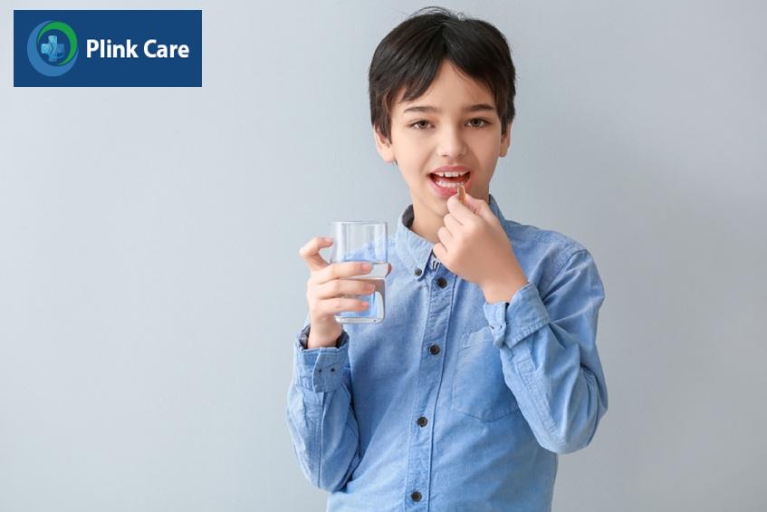 trẻ dùng một số loại thuốc với liều lượng phù hợp