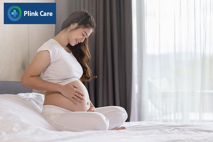 dựa vào hình dáng bụng bầu