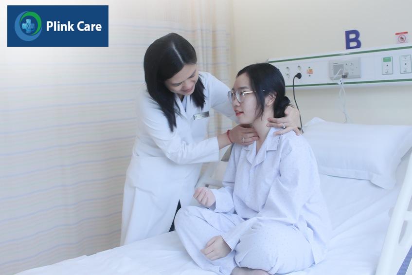 kiểm tra tuyến giáp cho người bệnh