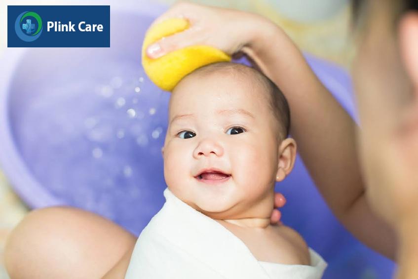 không nên tắm quá 2 lần cho bé