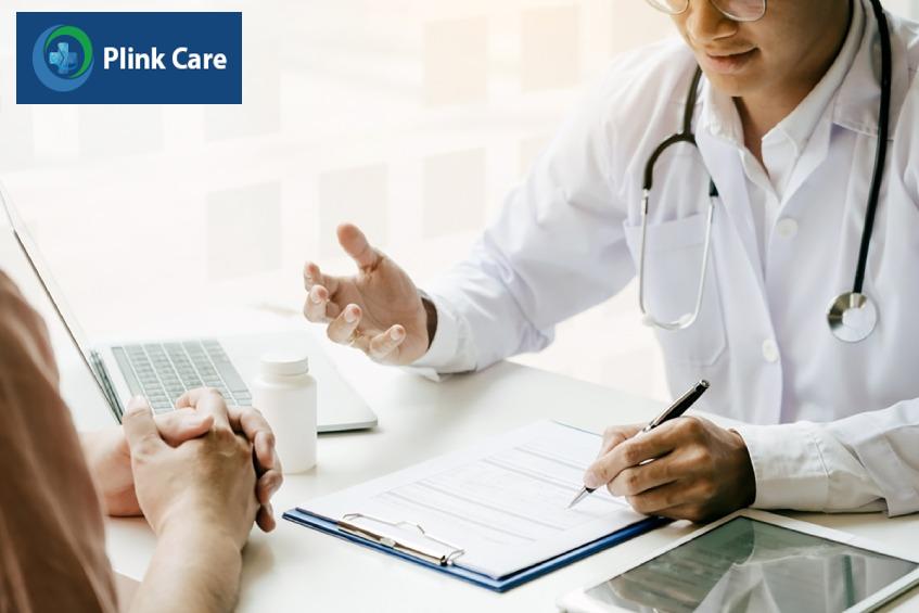 Nên gặp bác sĩ Nam khoa khám khi nghi ngờ mắc viêm bao quy đầu