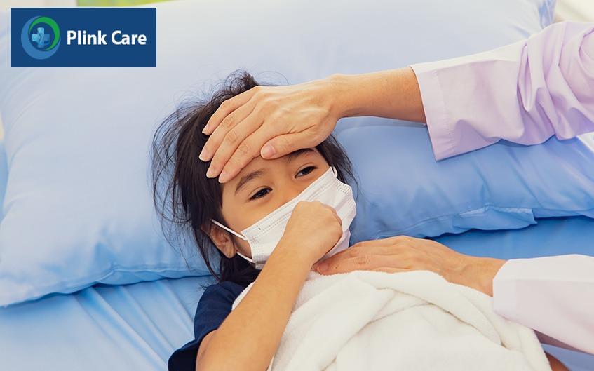 Ho và sốt là triệu chứng phổ biến