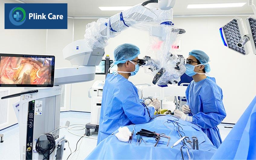 lấy mảnh đĩa đệm cho bệnh nhân