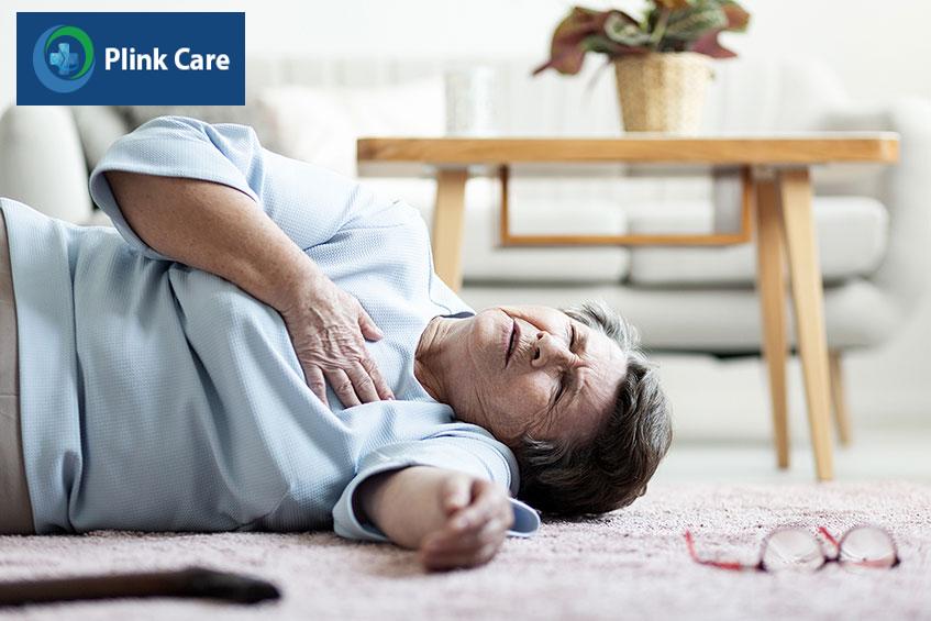 Dù ít gặp nhưng đau tức ngực giữa có thể là dấu hiệu cảnh báo cơn nhồi máu cơ tim