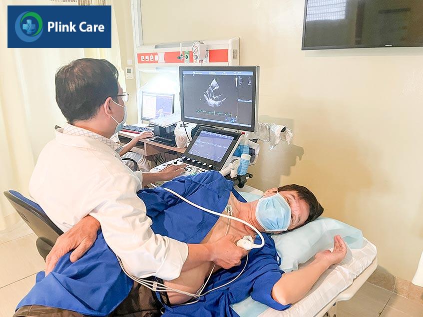 Gặp bác sĩ để được khám, siêu âm tim khi thấy xuất hiện dấu hiệu bất thường sau phẫu thuật thay van