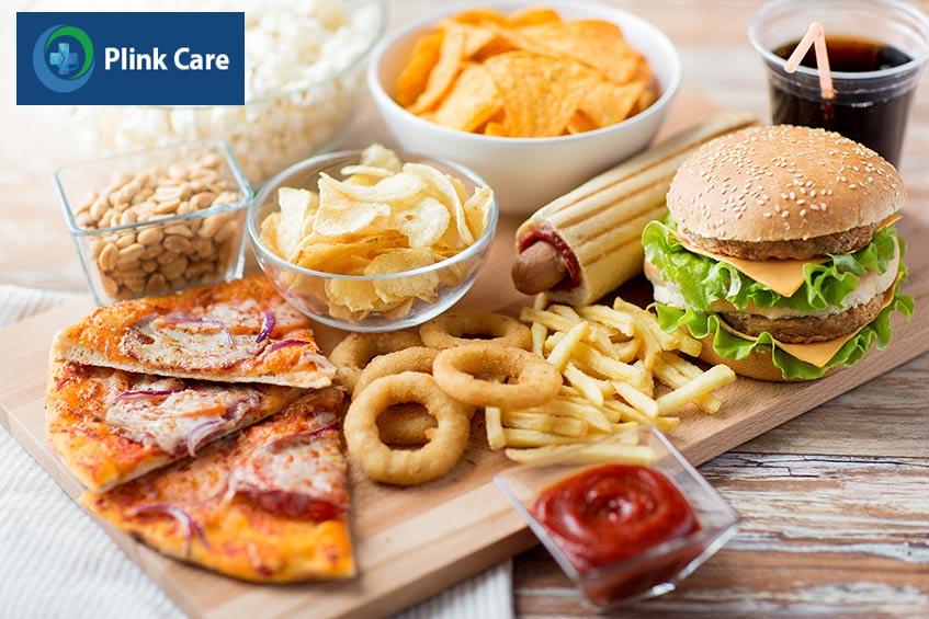 Thức ăn nhanh cần được loại khỏi khẩu phần ăn của bệnh nhân sau mổ thay van tim