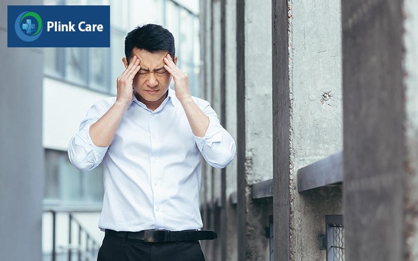 U sao bào độ 2 có thể gây ra triệu chứng đau đầu tăng dần, thường xuyên lặp lại