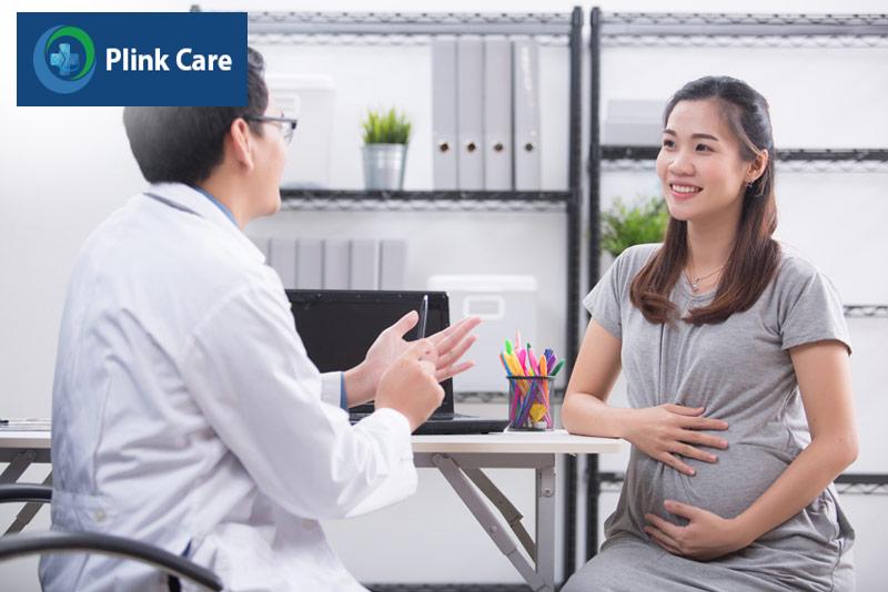 Đến khám bác sĩ khi viêm phụ khoa