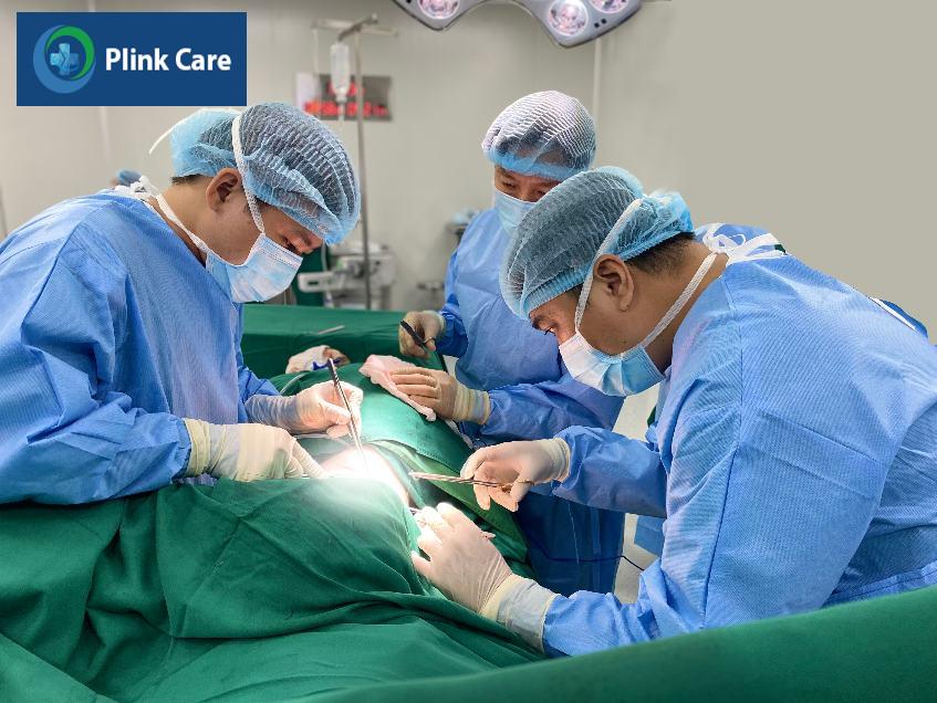 nâng ngực bao lâu thì tập thể dục