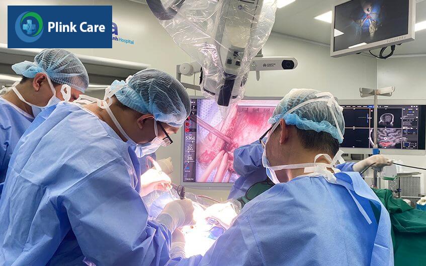 phẫu thuật u tủy sống tại PlinkCare