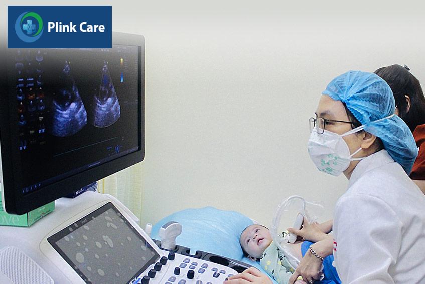 Siêu âm tim là kỹ thuật thường quy giúp phát hiện thông liên thất ở trẻ sơ sinh
