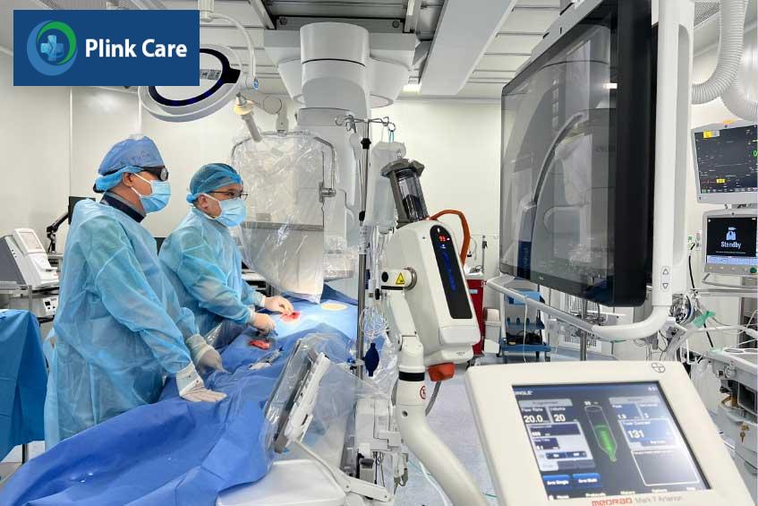 Bác sĩ thông tim can thiệp qua da cho một trường hợp bệnh tim bẩm sinh tại PlinkCare TP.HCM