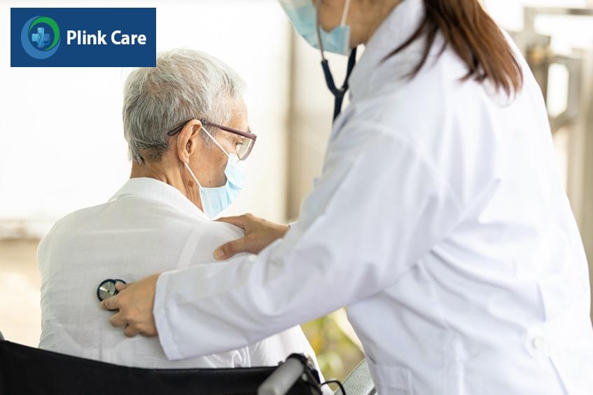 Chẩn đoán bệnh viêm phổi kẽ bao gồm thăm khám lâm sàng