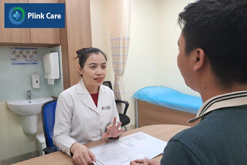 chân nổi đốm nâu có nguy hiểm không