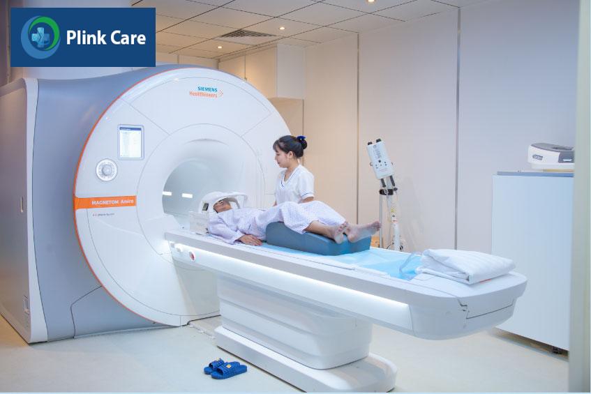 Người bệnh được chỉ định chụp X-quang ngực thẳng trước khi can thiệp