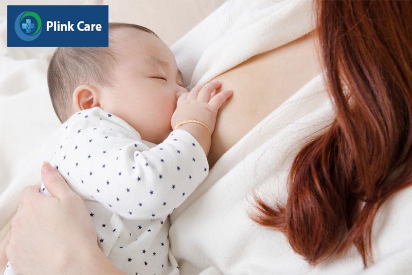 cho bé bú thường xuyên và đúng cách