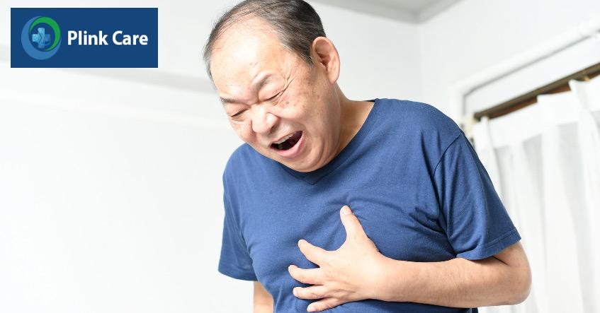 Cơn nặng ngực là biểu hiện đặc trưng ở bệnh nhân bị nhồi máu cơ tim