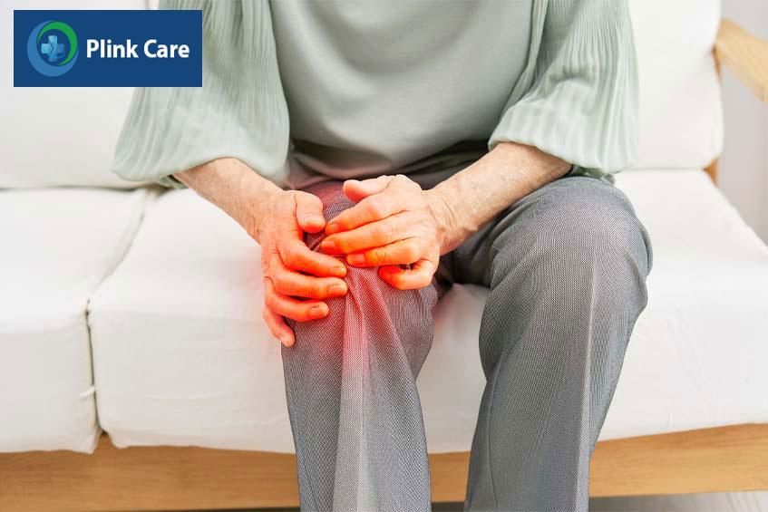 tràn dịch đầu gối cần được điều trị sớm