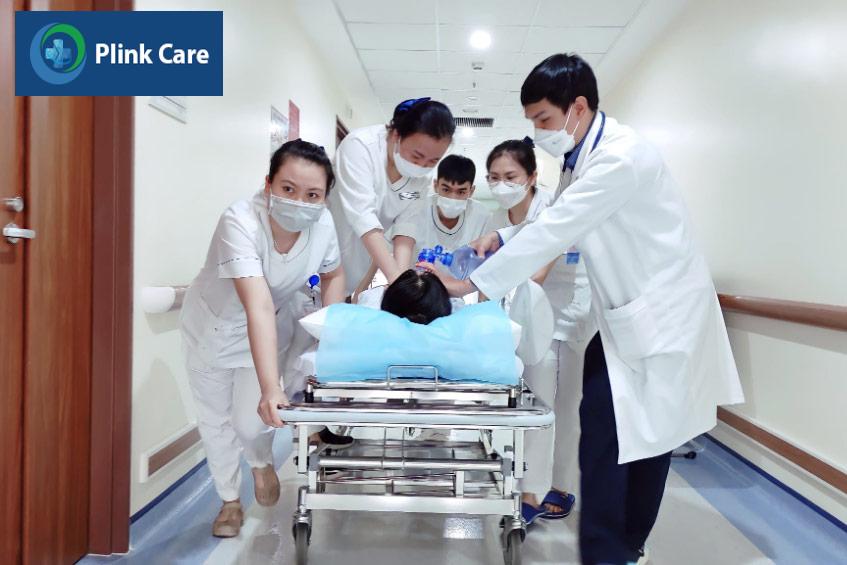 Bệnh nhân bị ngừng tim, nếu không không được cấp cứu kịp thời có thể dẫn đến đột tử