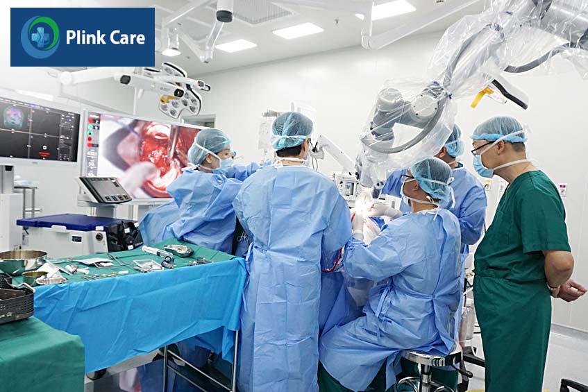 ca mổ máu tụ dưới màng cứng mãn tính