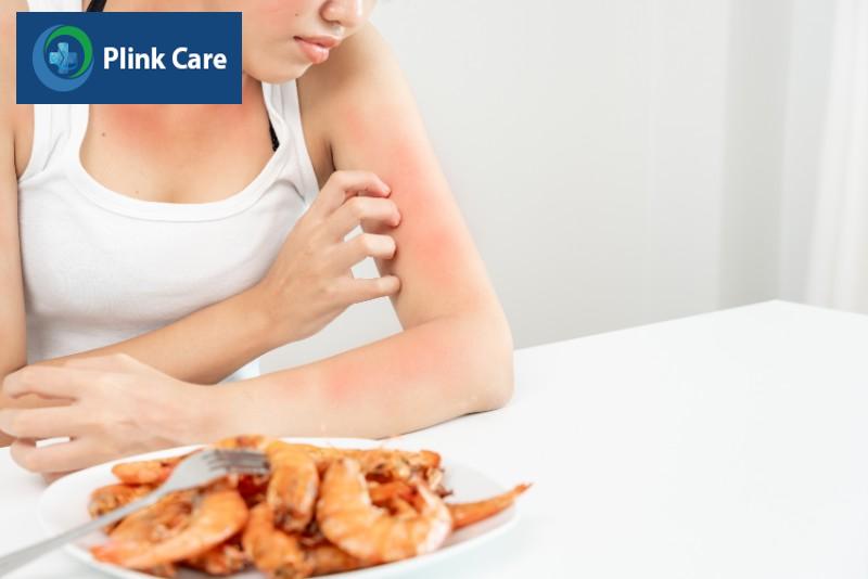 Tác hại có thể xảy ra của việc ăn tôm không đúng cách
