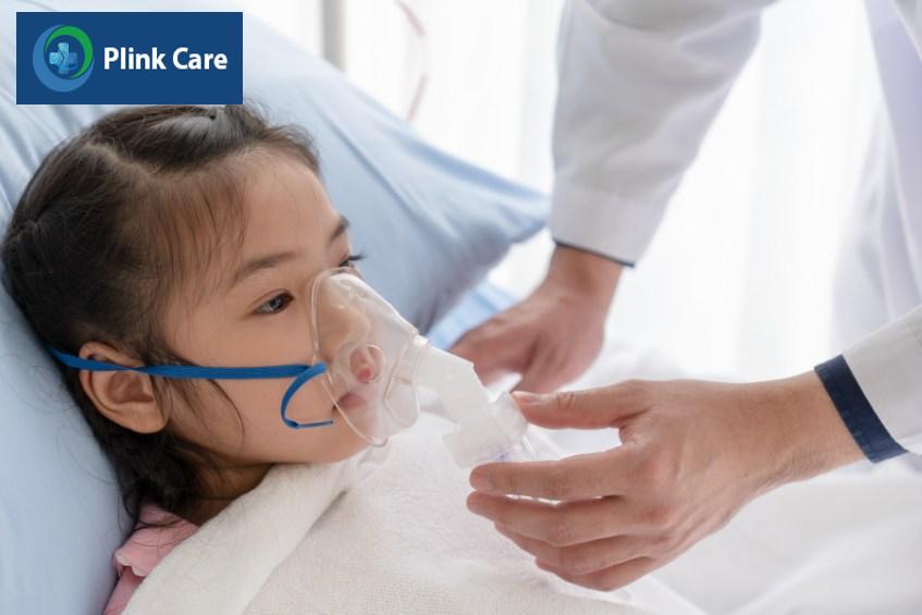 Trẻ viêm phổi nặng cần được điều trị tích cực tại bệnh viện