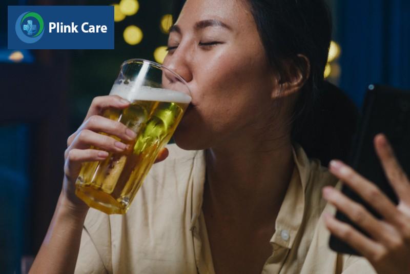 Rượu, bia ảnh hưởng đến quá trình lành xương như thế nào?