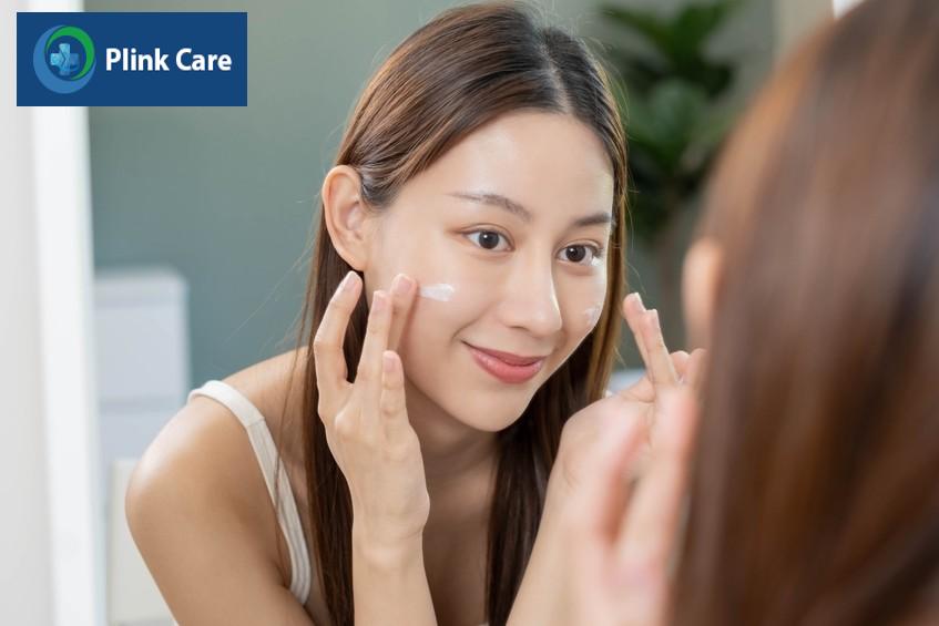 bôi kem chống nắng sau tiêm meso