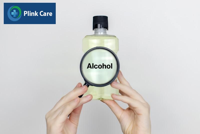 sau khi nhổ răng số 8 cần kiêng gì, Không dùng nước súc miệng có cồn