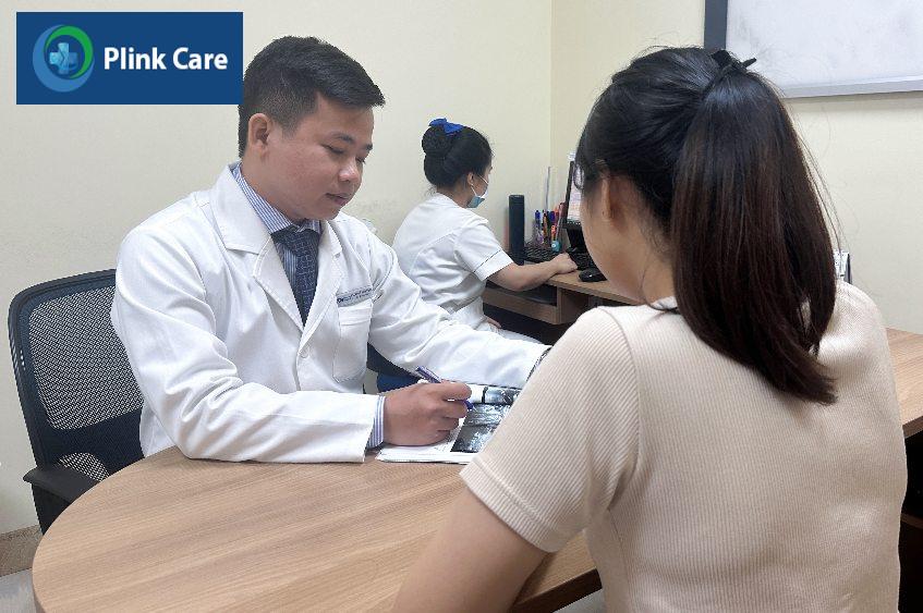 triệu chứng u xơ tuyến vú